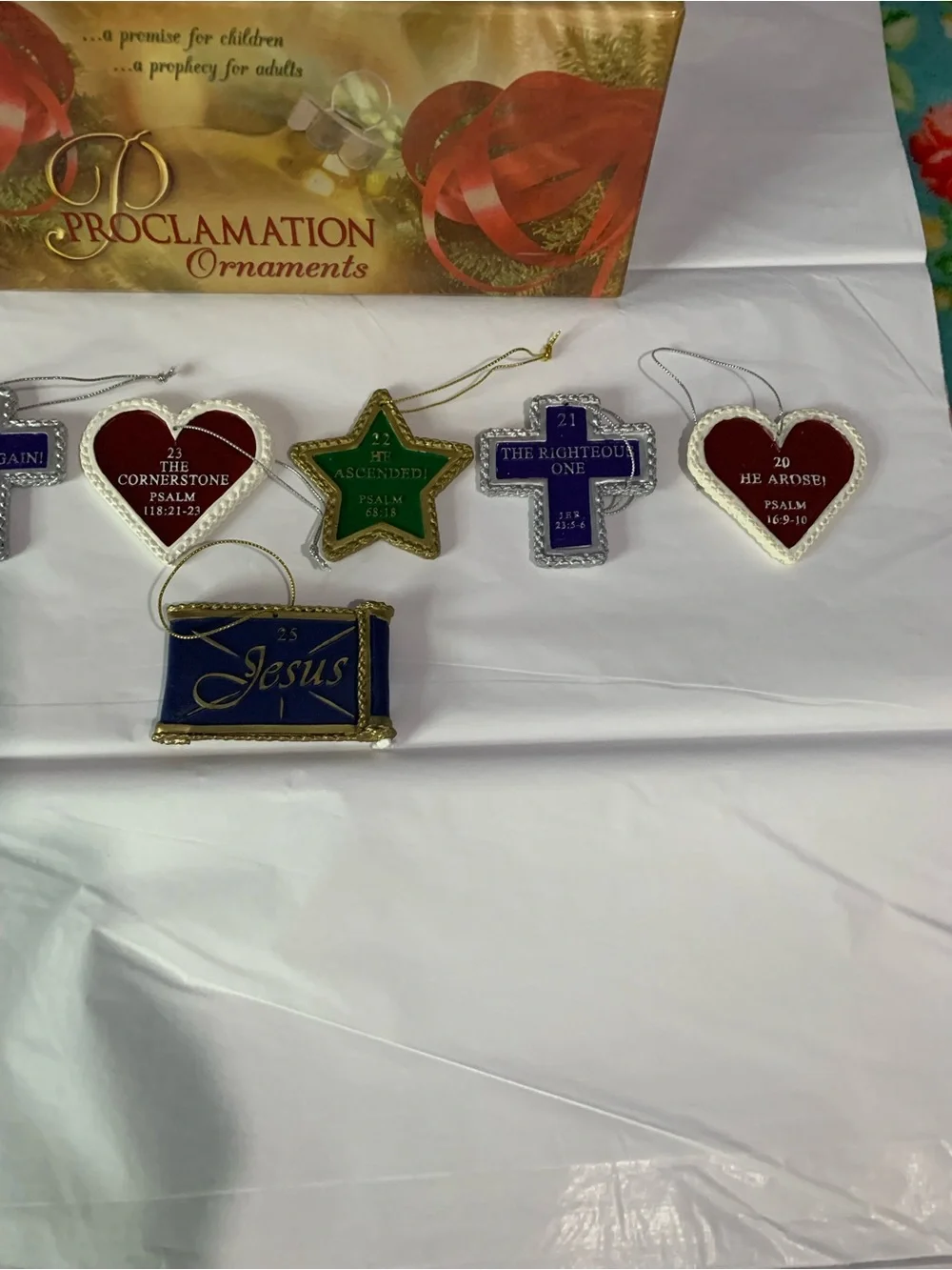 Proclamation Advent Countdown Ornament Collection Set 25